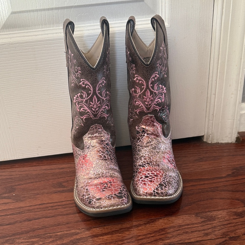 Kids Western Boots with Pink Accents